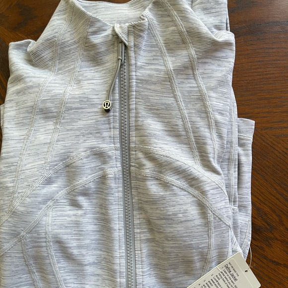Lulu Lemon Define jacket (BRAND NEW)